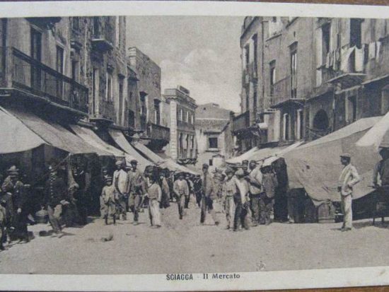 mercato di sciacca primni anni del novecento